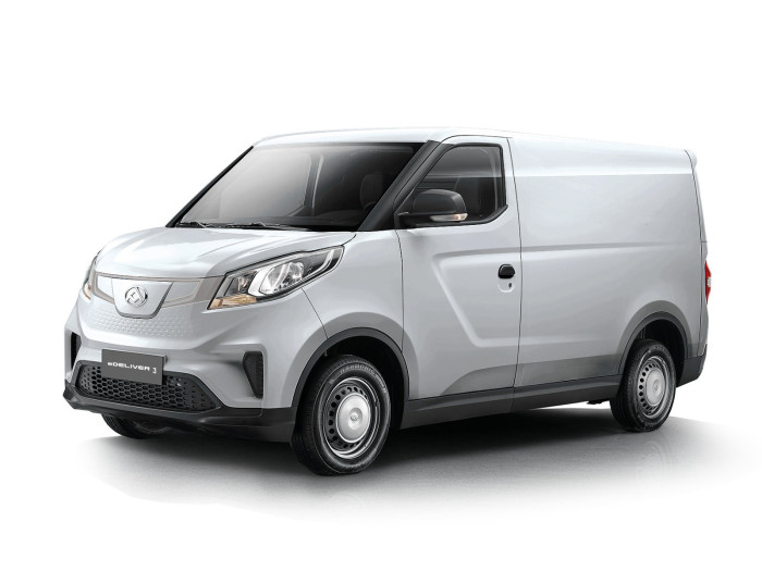 Maxus eDELIVER 3, 90 kW, 50 kWH, 90 kW, elektrický, automatická převodovka na operativní leasing