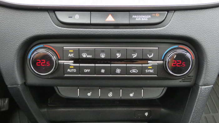 Kia Ceed SW 1.5 T-GDI SPIN SW DCT na operativní leasing