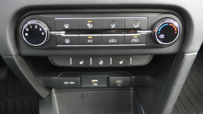 Kia Ceed 1.5 T-GDI 118kW SPIN na operativní leasing