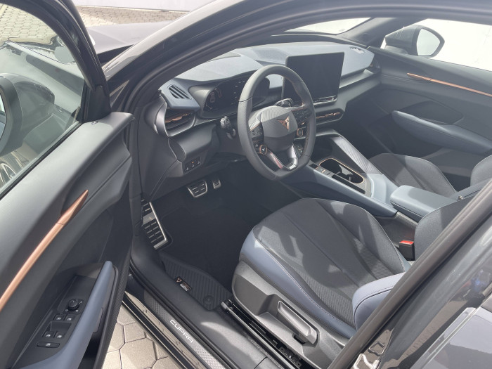 CUPRA Terramar DSG 1.5 eTSI / 110kW na operativní leasing