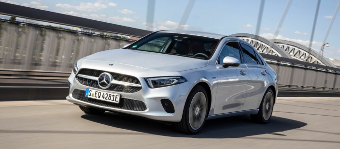 Mercedes-Benz A 250 e sedan 250 e na operativní leasing