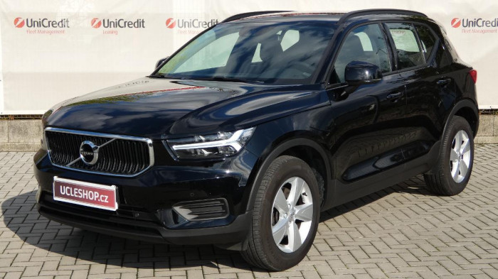 Volvo XC40 T2 FWD Momentum Core na operativní leasing