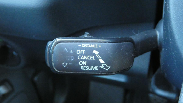 Škoda Karoq 1,5 TSI Style na operativní leasing