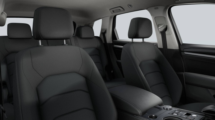 Volkswagen Touareg V6 3,0 TDI 170kW 4MOT 8DSG na operativní leasing