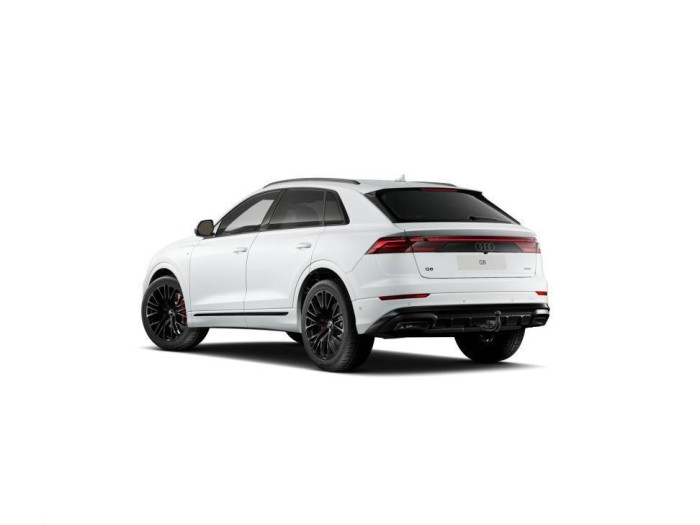 Audi Q8 SUV 50 Quattro 8TT 3,0TDI / 210kW na operativní leasing