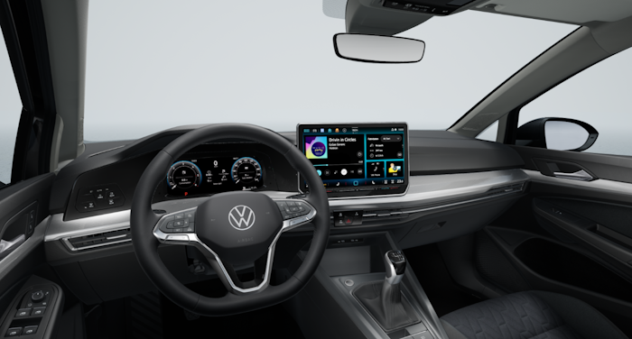 Volkswagen Golf 1,5 eTSI na operativní leasing