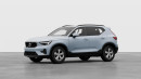 Volvo XC40 B3 AUT ESSENTIAL na operativní leasing
