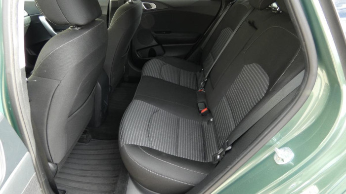 Kia Ceed SW 1.5 T-GDI SPIN SW DCT na operativní leasing