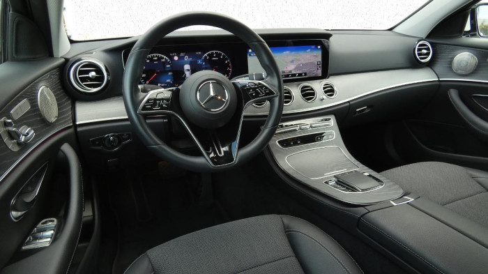 Mercedes-Benz Třídy E 200 mHEV aut. na operativní leasing