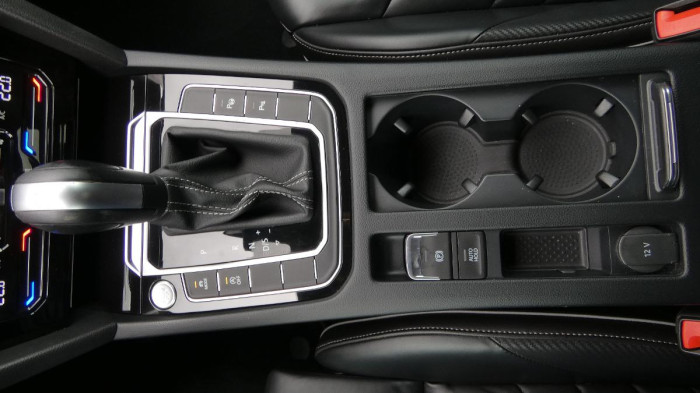 Volkswagen Arteon 2.0 TDI 147kW DSG R-line na operativní leasing