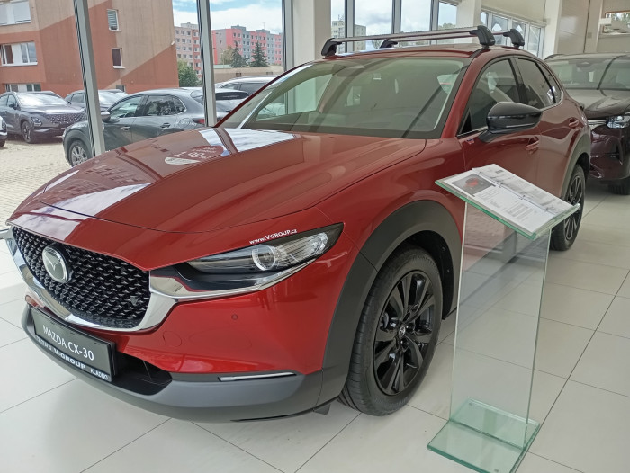 Mazda CX-30 2.5 G140 Homura - Soul Red Crystal  na operativní leasing