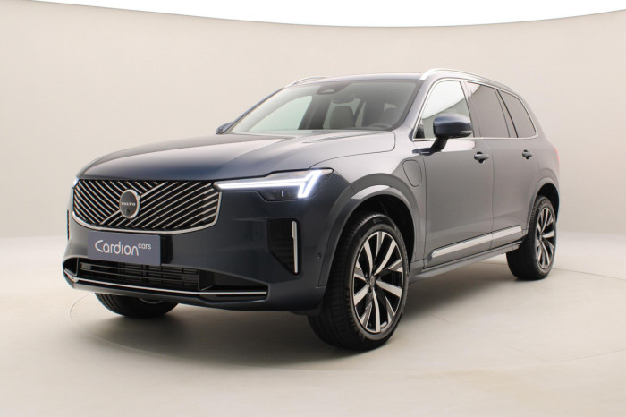 Volvo XC90 T8 AWD AUT RECHARGE CORE 7míst na operativní leasing