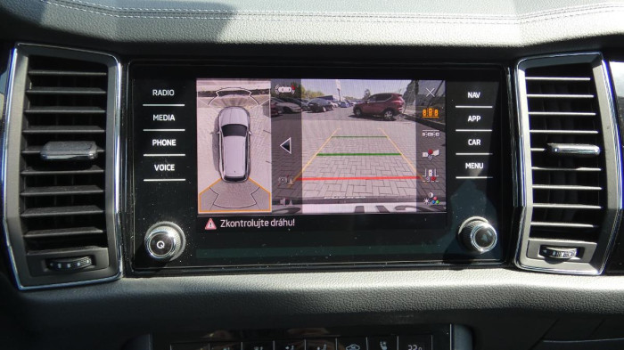 Škoda Kodiaq 2,0 TDI L&K DSG 4x4 na operativní leasing