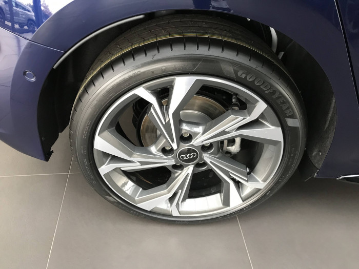 Audi A3 Sportback S line ST7 1,5TFSI  / 110kW na operativní leasing