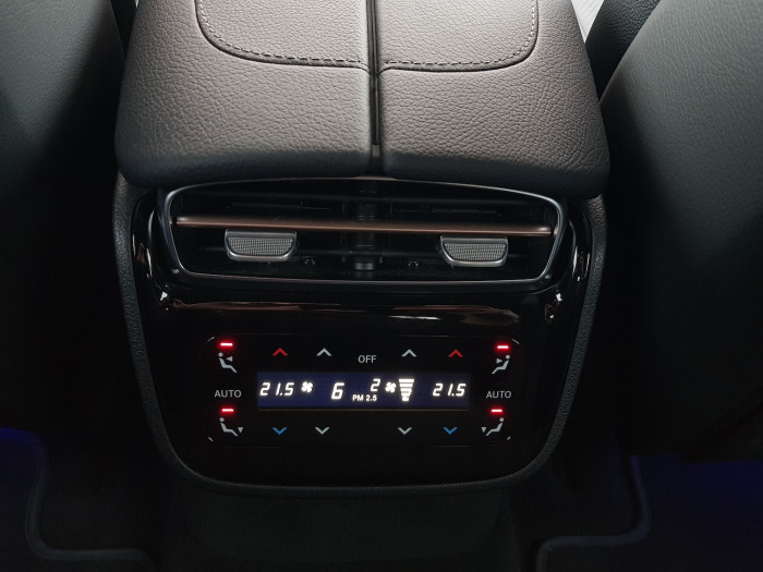 Mercedes-Benz EQE 350+ (2023, najeto 40000km) na operativní leasing