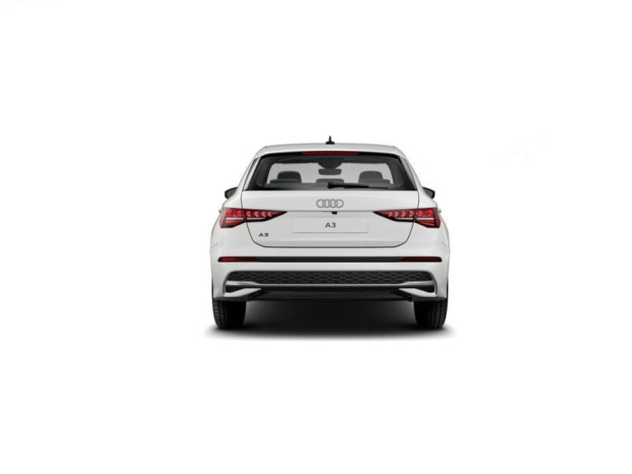 Audi A3 Spb. 35 TFSI 110 kW ST7 na operativní leasing