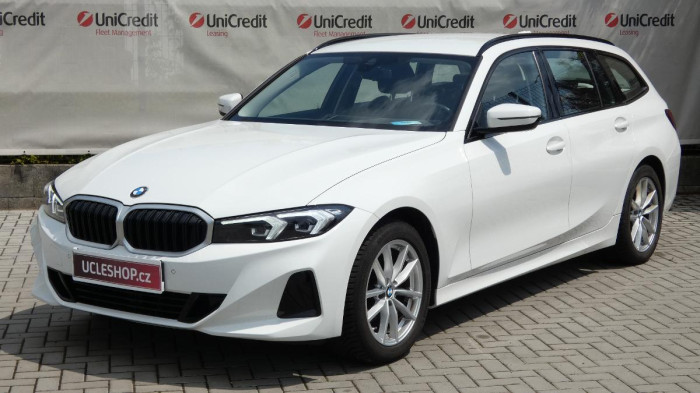 BMW Řada 3 318i Touring na operativní leasing