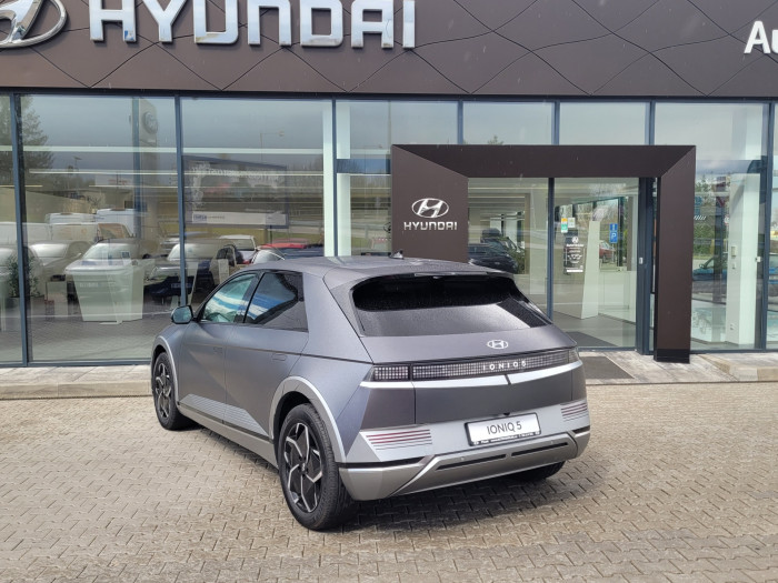 24 77KWH 4×2 STYLE na operativní leasing