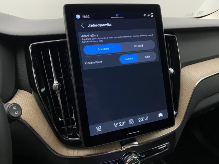 Volvo XC60 T6 AWD AUT BRIGHT PLUS na operativní leasing