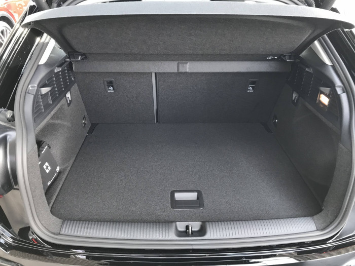 Audi Q2 35 STT 1,5TFSI CoD / 110kW na operativní leasing