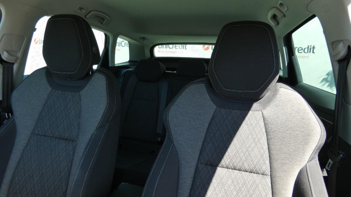 Škoda Karoq 1,5 TSI Style na operativní leasing