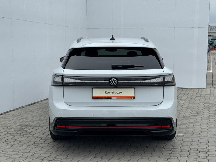 Volkswagen ID.7 Tourer Pro S People  / 210kW na operativní leasing