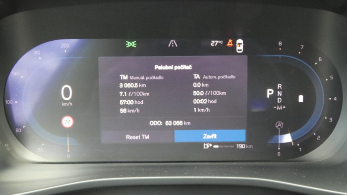 Volvo XC40 B3 mHEV Core aut. na operativní leasing