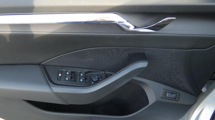 Škoda Octavia Combi 1,5 TSI Style na operativní leasing