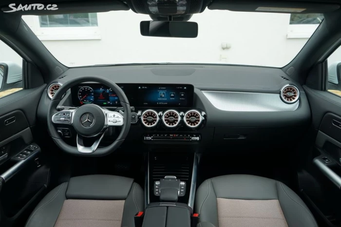 Mercedes-Benz EQA 250 na operativní leasing