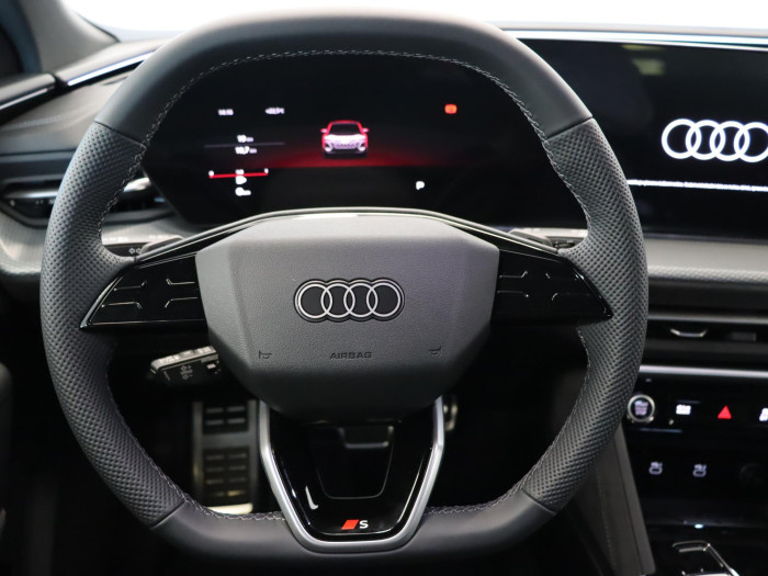 Audi Q5 TDI quattro Stronic na operativní leasing