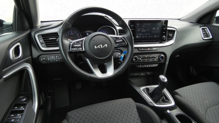 Kia Ceed 1.5 T-GDI 118kW SPIN na operativní leasing