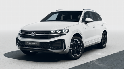 Volkswagen Touareg R-Line V6 3,0 TDI 210 kW 4MOT na operativní leasing