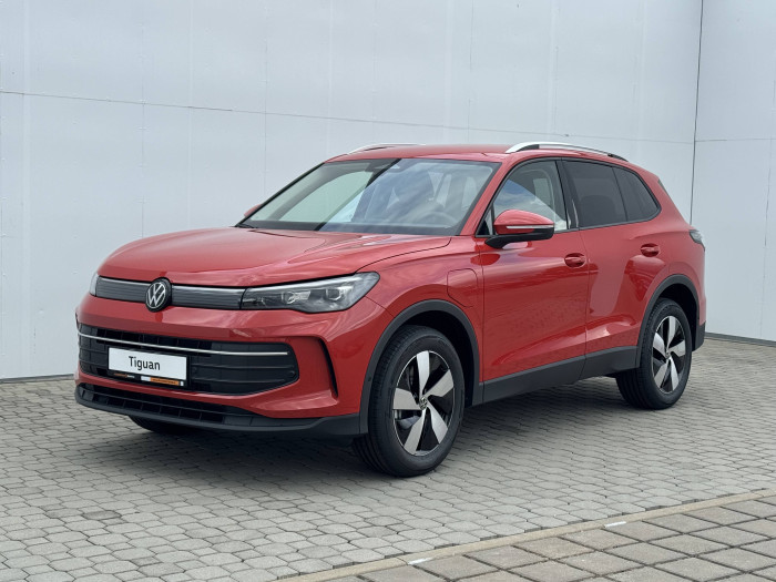 Volkswagen Tiguan People eHybrid 6DSG 1,5TSi / 110kW na operativní leasing