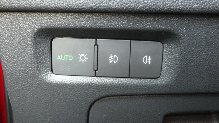 Škoda Octavia RS 2.0 TDI DSG na operativní leasing