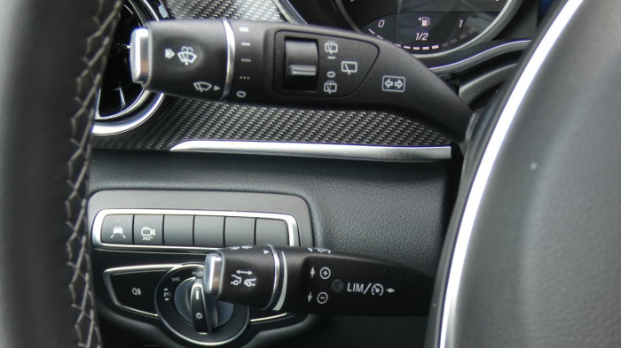 Mercedes-Benz Třídy V 300d AMG 9G Tronic na operativní leasing