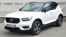 Volvo XC40 B4 FWD R-Design na operativní leasing