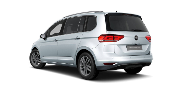 Volkswagen Touran People 1,5 TSI 110kW EVO2 7DSG na operativní leasing