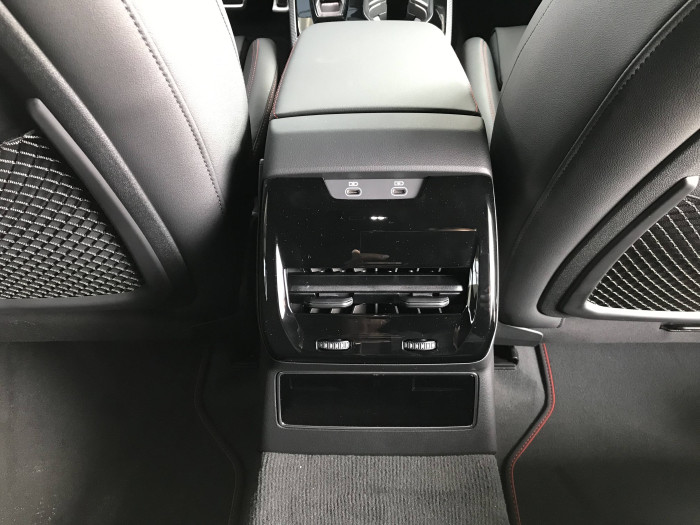 Audi A6 Avant Quattro 7STR 2,0TDI / 150kW na operativní leasing