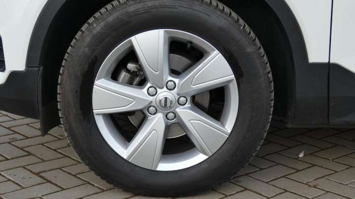 Volvo XC40 T2 FWD Momentum Auto na operativní leasing