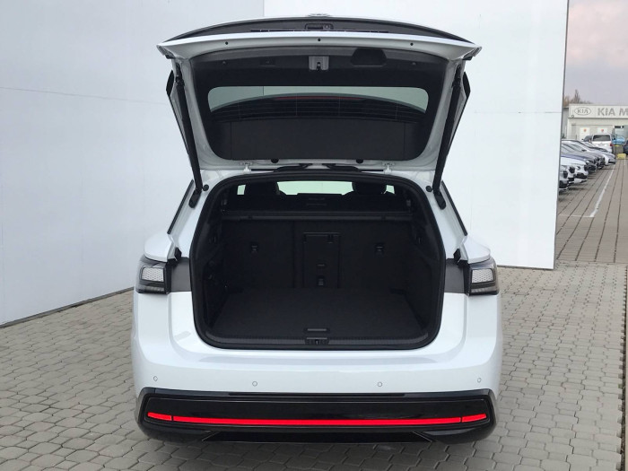 Volkswagen ID.7 Tourer Pro S People  / 210kW na operativní leasing