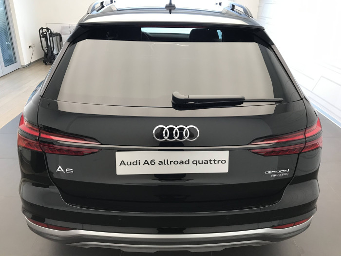 Audi A6 allroad quattro 45 ST7 3,0TDI / 180kW na operativní leasing