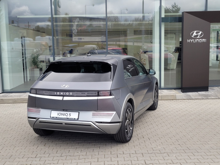 24 77KWH 4×2 STYLE na operativní leasing