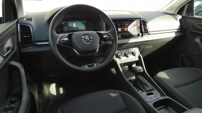 Škoda Karoq 1,5 TSI Ambition DSG na operativní leasing