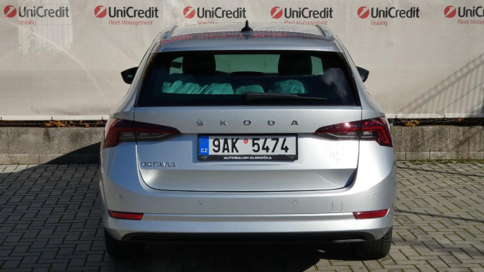 Škoda Octavia Combi 1,5 TSI Style na operativní leasing