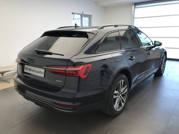 Audi A6 allroad quattro 45 ST7 3,0TDI / 180kW na operativní leasing