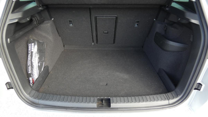 Škoda Karoq 1,5 TSI Ambition DSG na operativní leasing