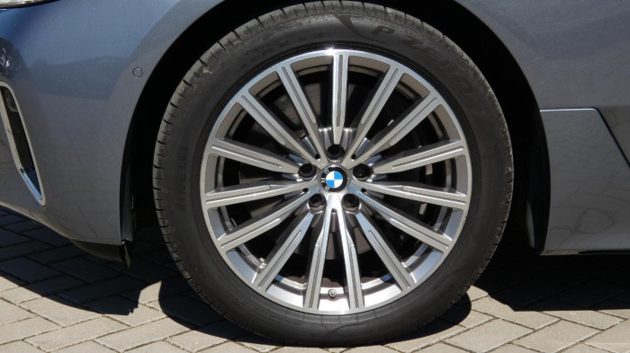 BMW Řada 6 640i xDrive GT Luxury Line na operativní leasing