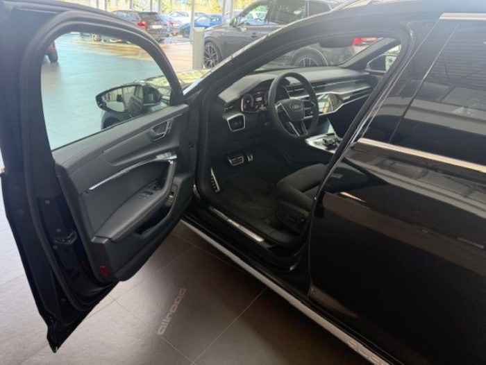 Audi A6 allroad quattro 55 TDI tiptronic na operativní leasing
