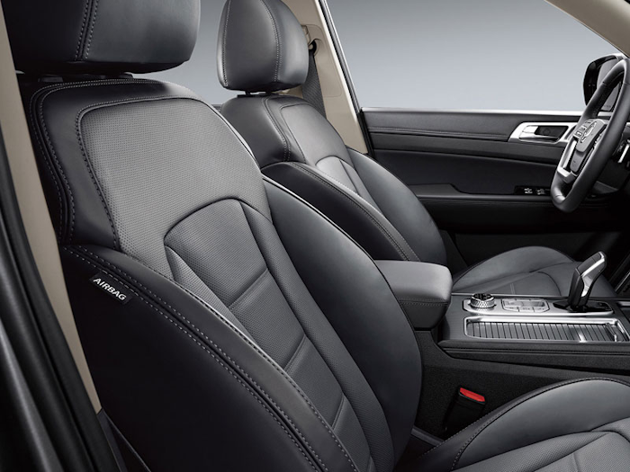 KGM Rexton Club 2,2 TDI na operativní leasing