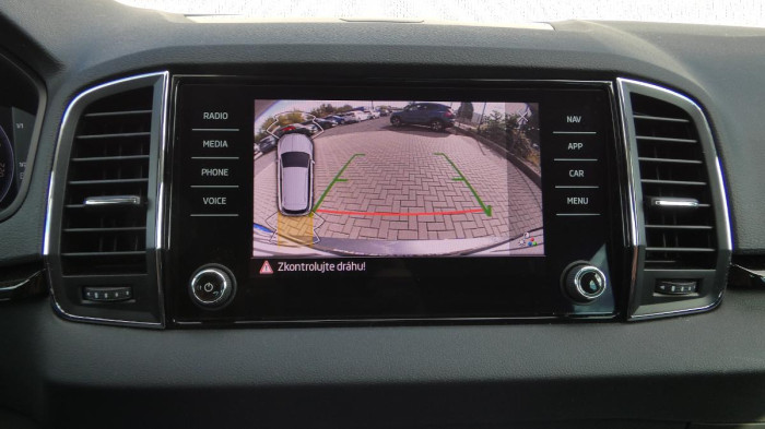 Škoda Karoq 1,5 TSI Style DSG na operativní leasing